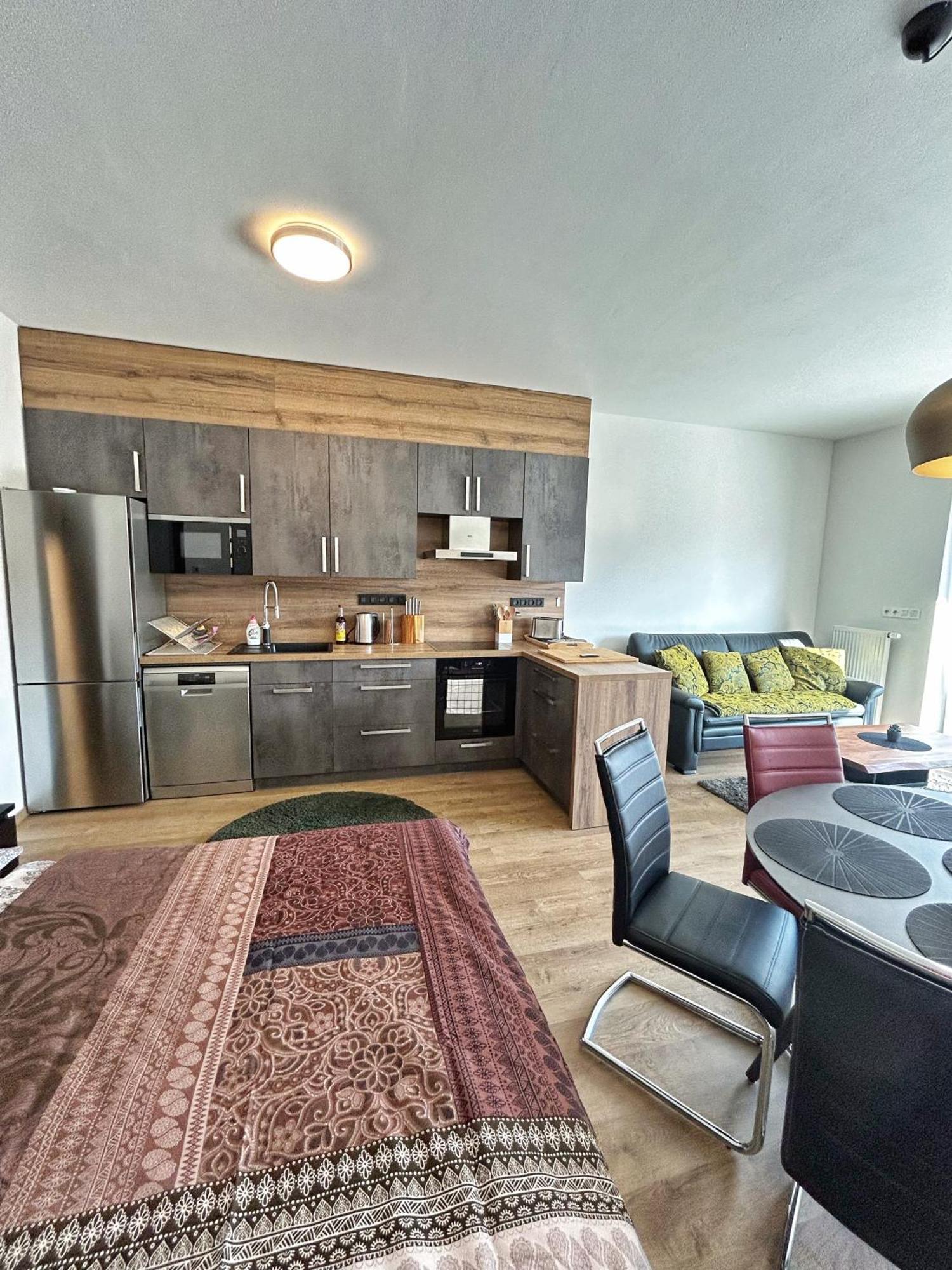 Apartman A3 Kasperky Slunny Moderni Apartman Na Horach Kasperske Hory Buitenkant foto